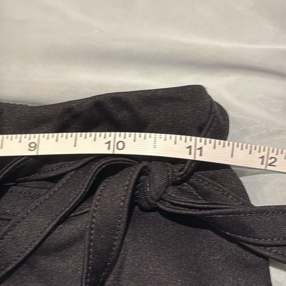 NWOT Black Tie Front Stretchy Tennis Skort with Pockets Size Small - Picture 4 of 7